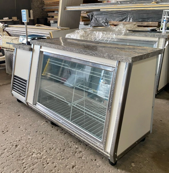 Vitrina linea classic de 2,40m
